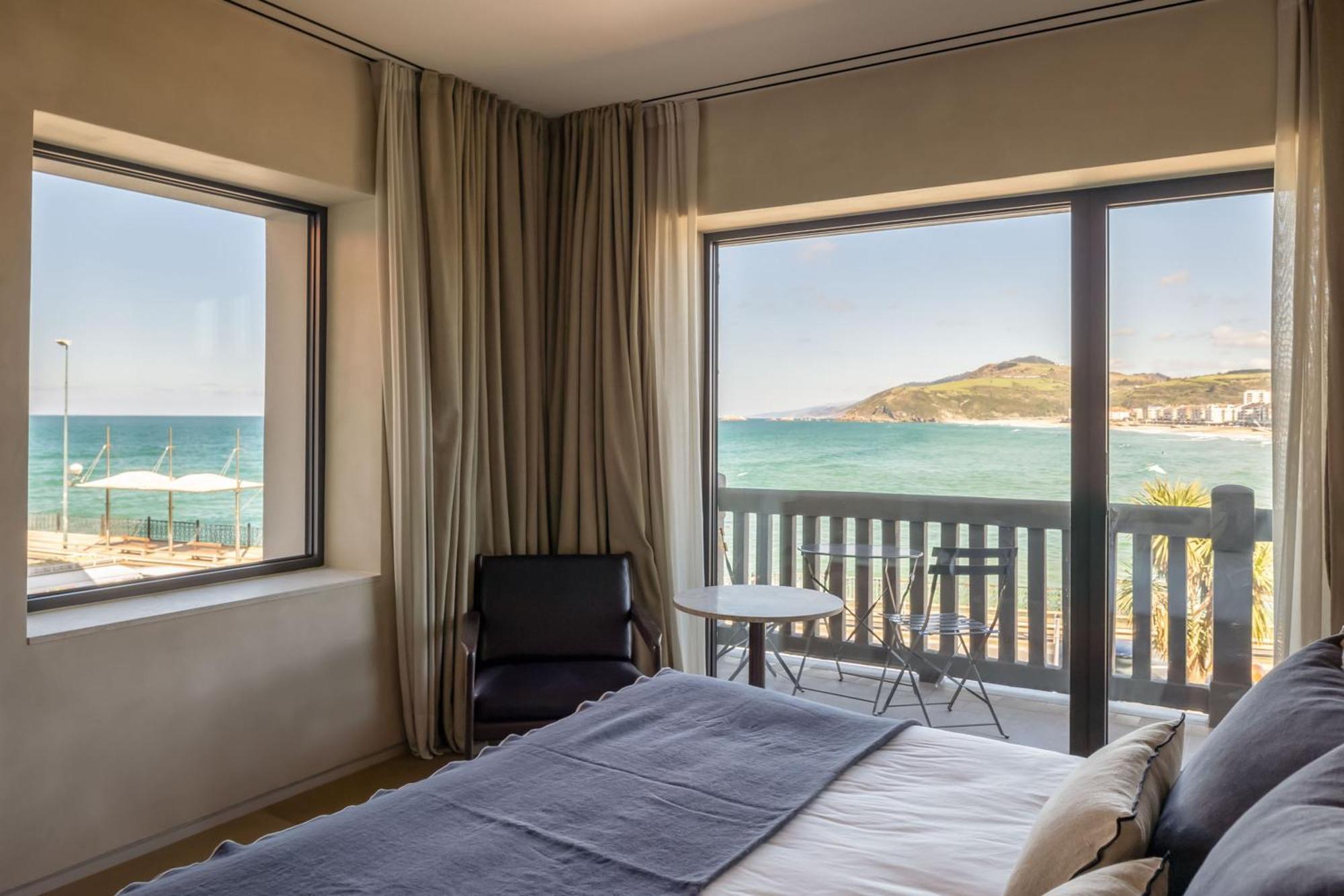 Hotel Ur Bare Zarautz Exterior photo